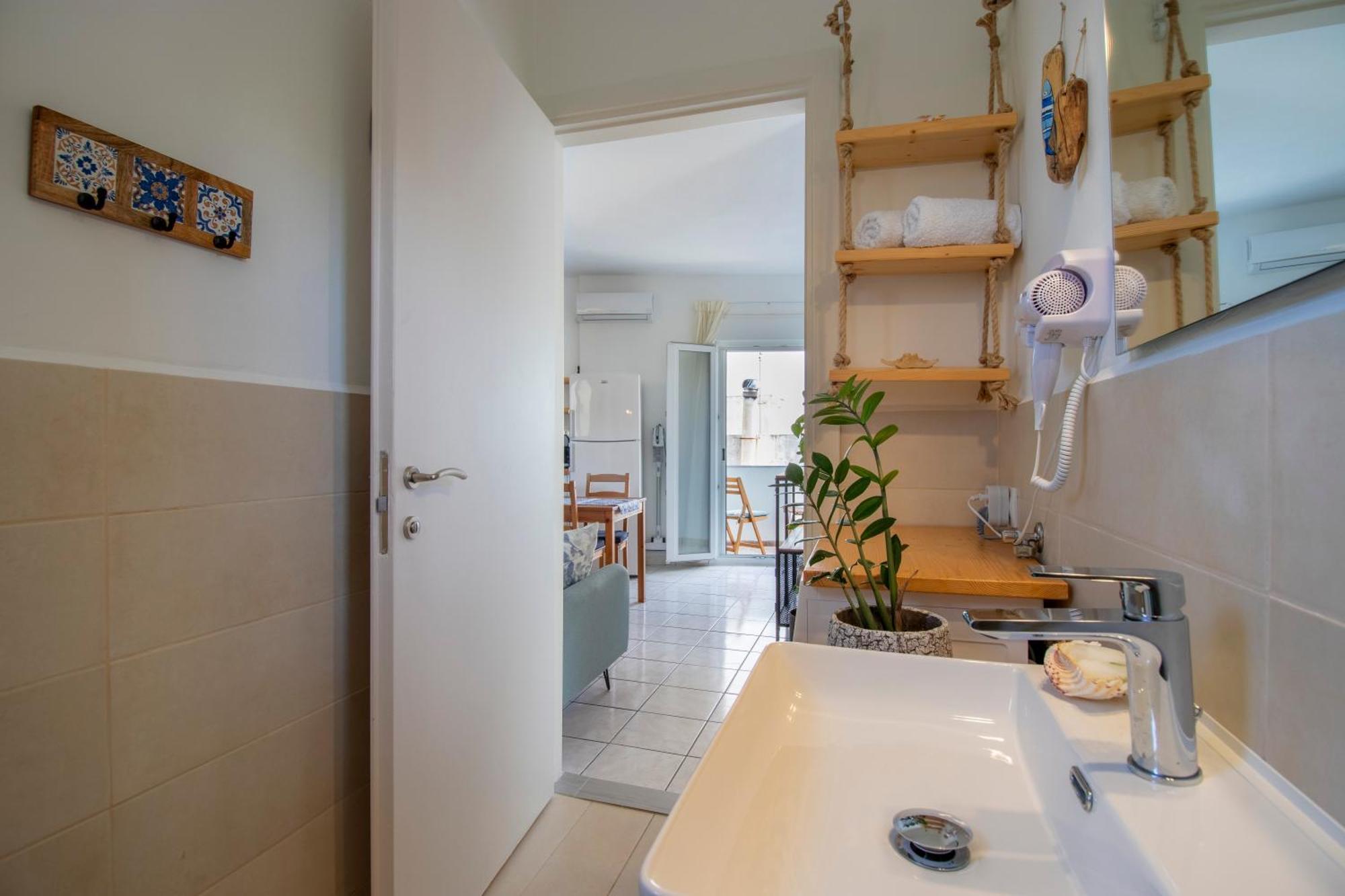 Babilia Central Appartment Suites Limenas Hersonisou Khersónisos Eksteriør bilde